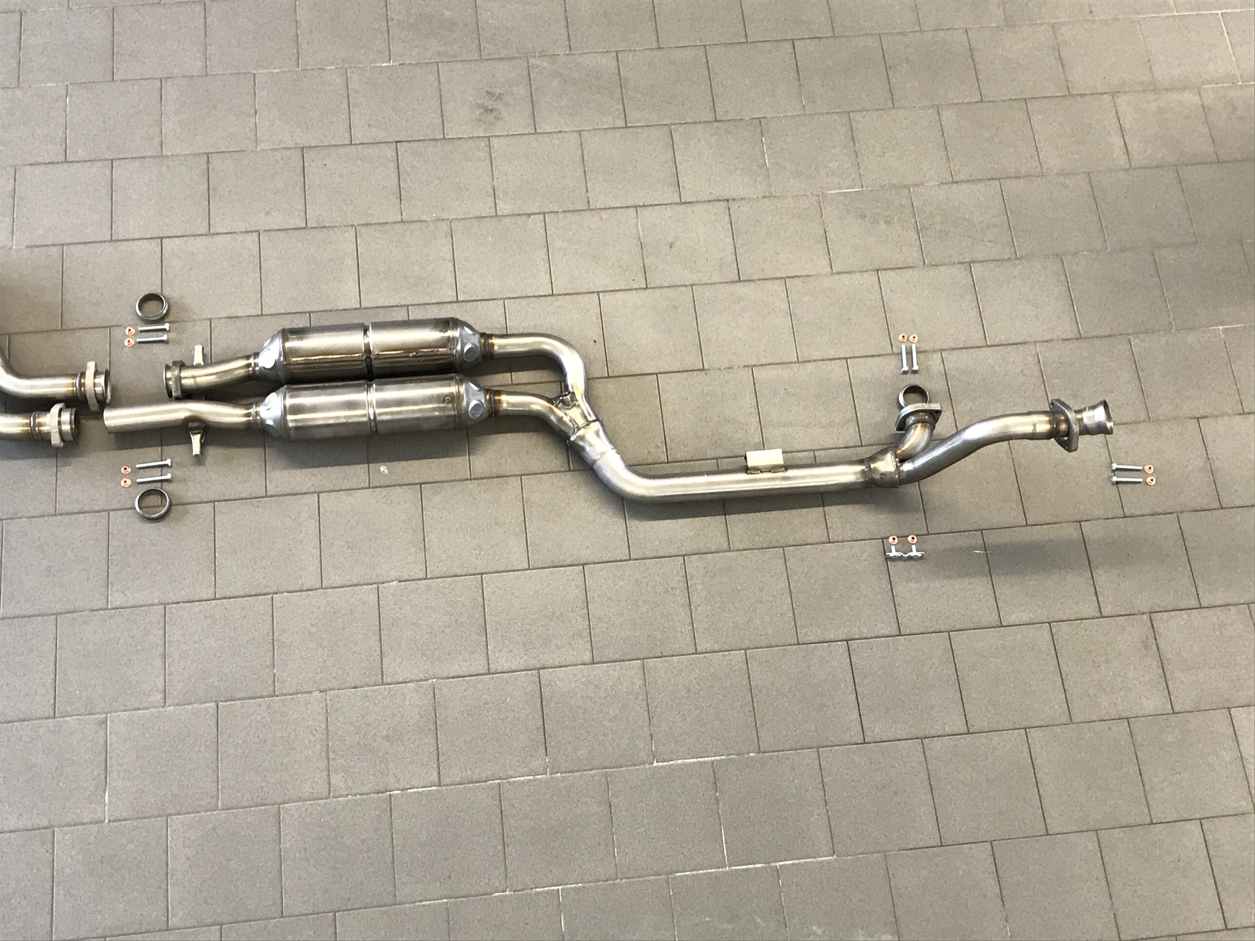 Katalysator für w124 E500 / E400 Euro 2 Kat A1244902020 A1244906620