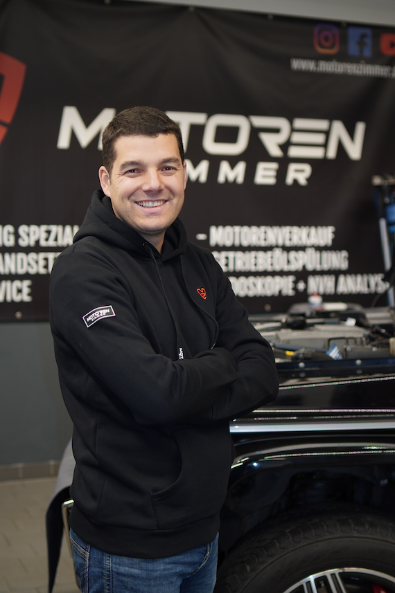 Motoren Zimmer Hoodie Black