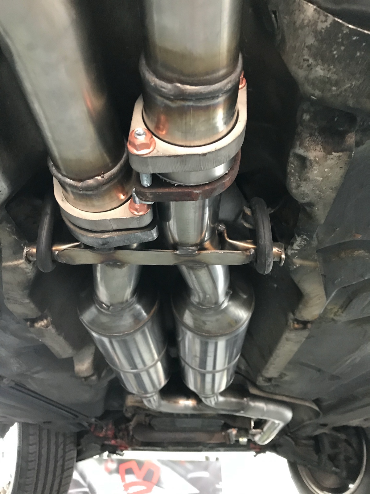 Edelstahl Auspuffanlage mit Katalysator w124 E500 / E400 mit Zulassung Kat